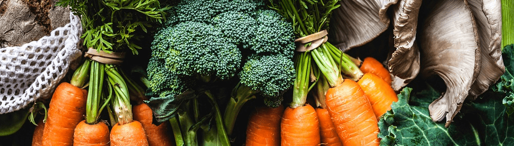 Как нужно хранить овощи в холодильной камере